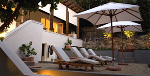 Travel & Accommodation